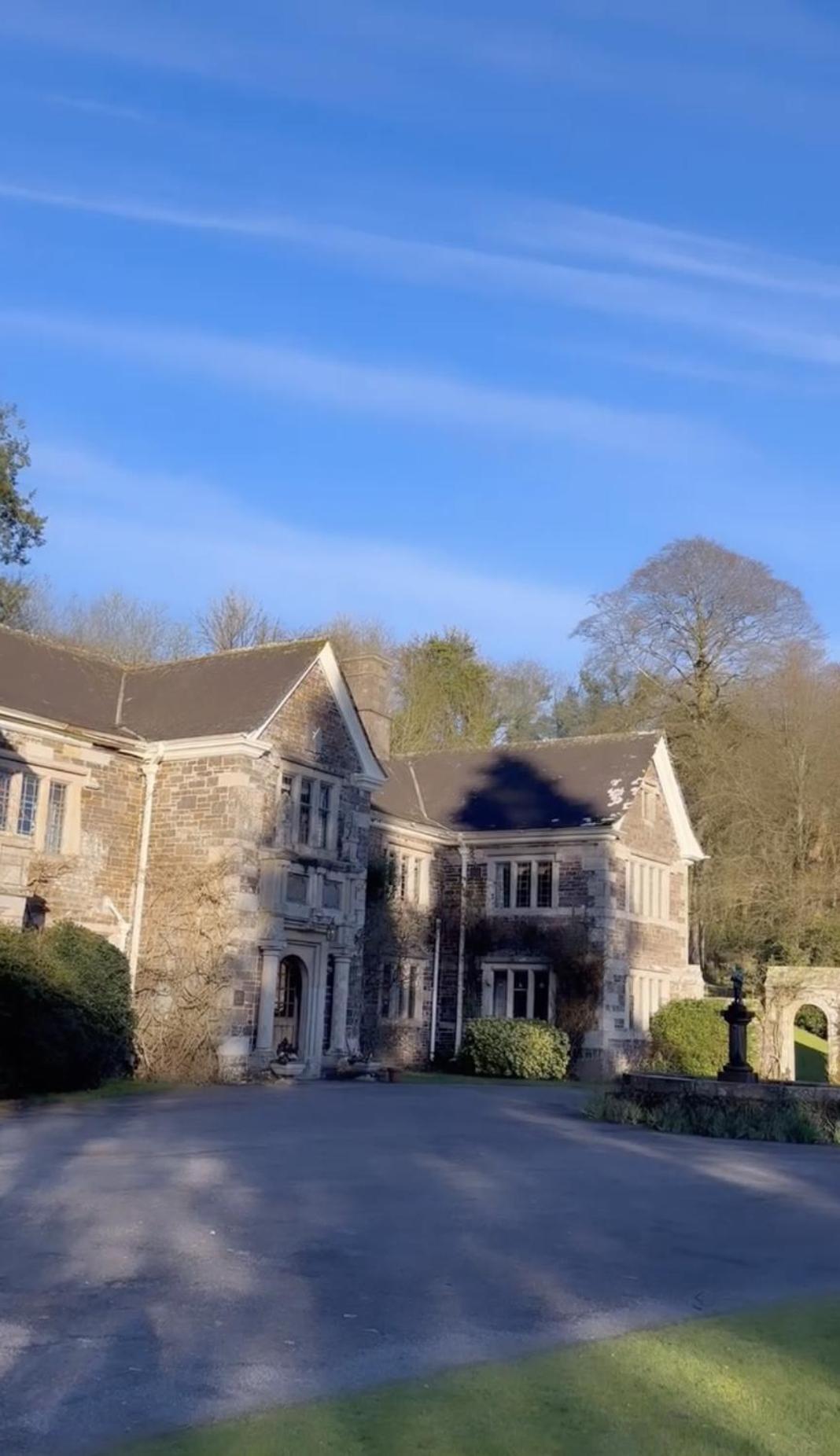 Hotel Lewtrenchard Manor Exterior foto